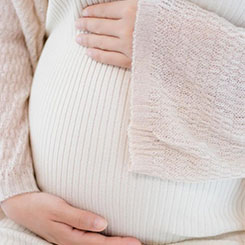 这些产品的商业模🥢式都差🌐不多，基本是🇨🇦“硬件🚔🛵销售+AI订阅🤷‍♂️